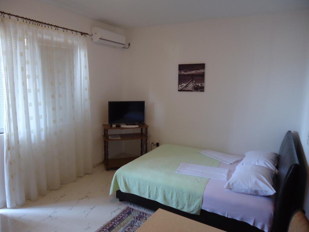Apartments Villa Micunovic Herceg Novi Eksteriør bilde