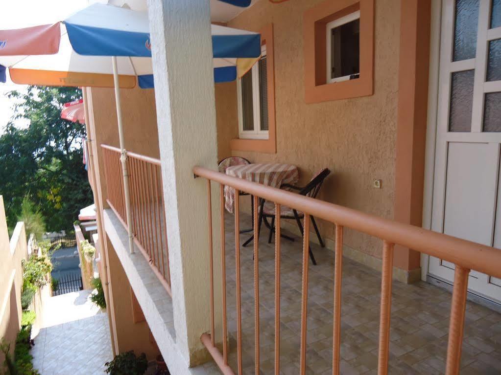 Apartments Villa Micunovic Herceg Novi Eksteriør bilde